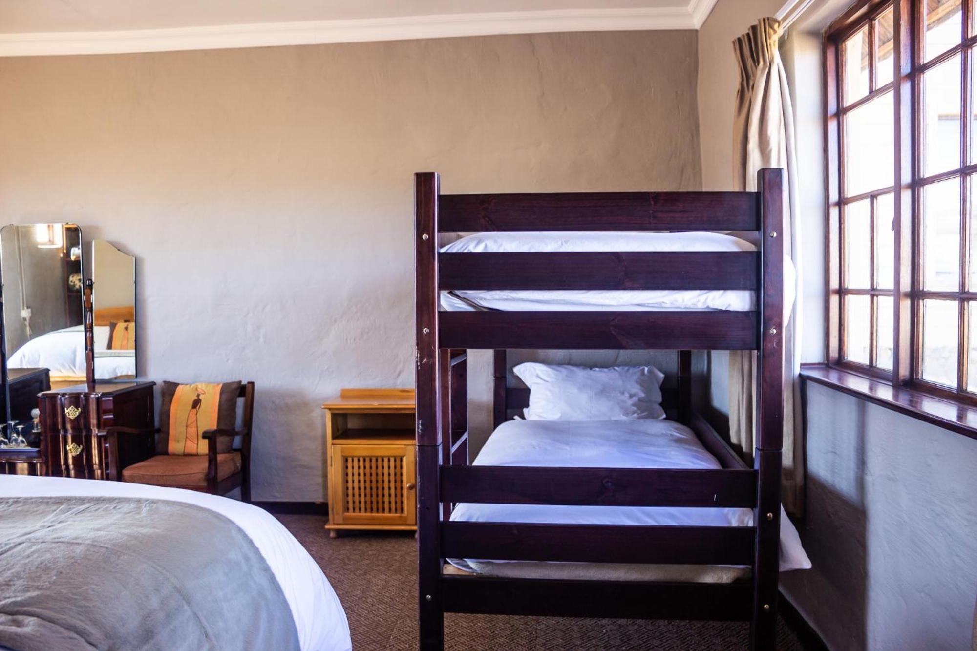 Sani Mountain Escape Hotel Mokhotlong Phòng bức ảnh